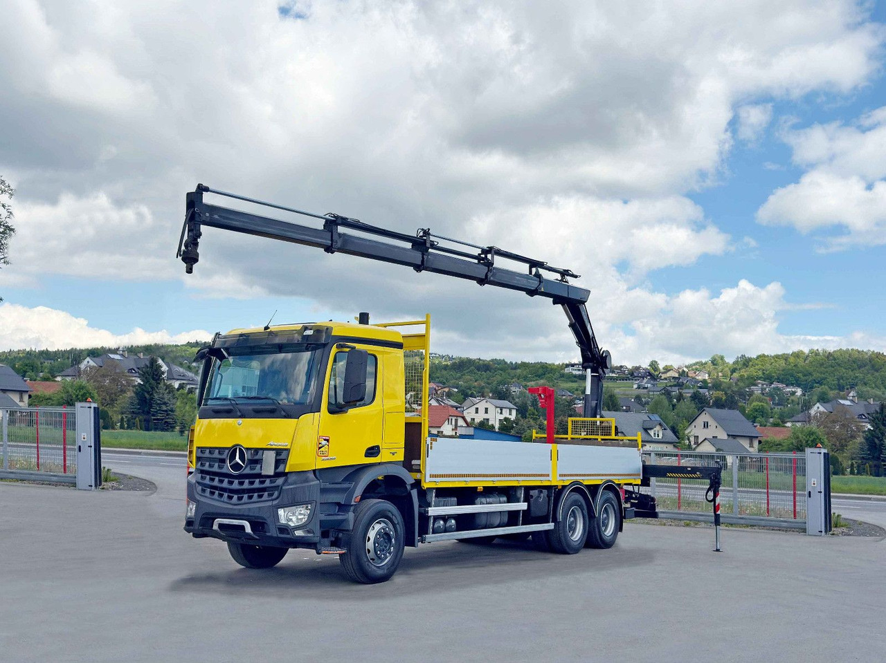 Mercedes-Benz AROCS 2636 *HIAB 166 D-4 HIDUO + FUNK* 6x4 - Камион с кран: снимка 2 Mercedes-Benz AROCS 2636 *HIAB 166 D-4 HIDUO + FUNK* 6x4 - Камион с кран: снимка 2