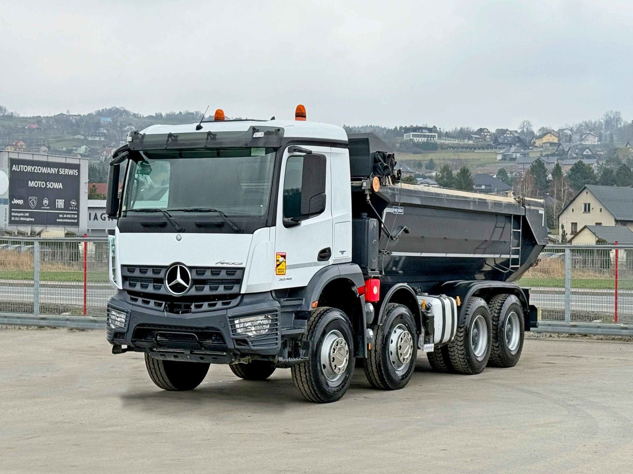 Mercedes-Benz AROCS 3246* KIPPER / 8x4 * TOPZUSTAND - Самосвал камион: снимка 1 Mercedes-Benz AROCS 3246* KIPPER / 8x4 * TOPZUSTAND - Самосвал камион: снимка 1