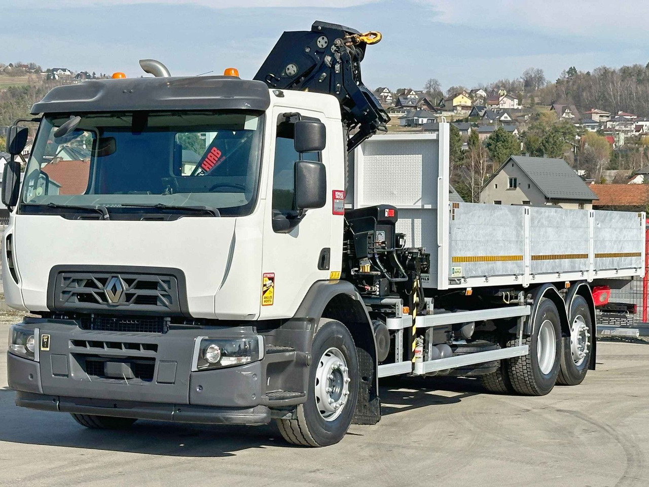 Renault C 320 * HIAB 211 EP - 2 HIDUO + FUNK *TOPZUSTAND - Камион с кран: снимка 4 Renault C 320 * HIAB 211 EP - 2 HIDUO + FUNK *TOPZUSTAND - Камион с кран: снимка 4