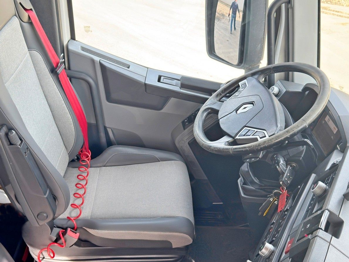 Лизинг на  Renault C 380* HIAB X-HIDUO 188 B-3/FUNK*6x4 Renault C 380* HIAB X-HIDUO 188 B-3/FUNK*6x4: снимка 12