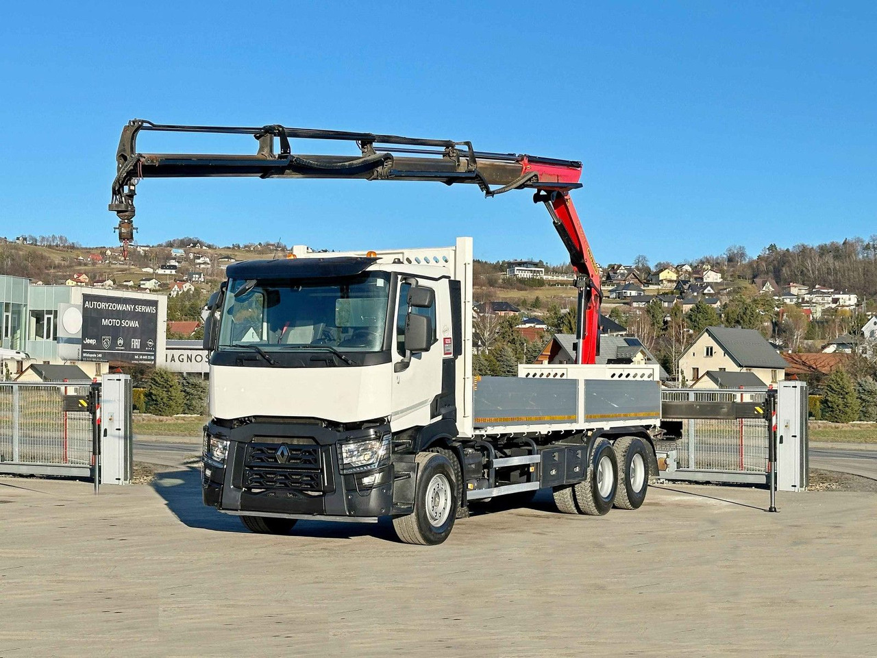 Renault C 380 *PRITSCHE 6,80m * PK 18002-EH C + FUNK*6x4 - Камион с кран: снимка 2 Renault C 380 *PRITSCHE 6,80m * PK 18002-EH C + FUNK*6x4 - Камион с кран: снимка 2