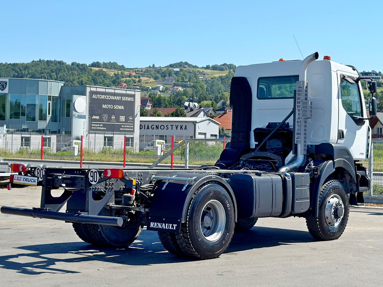 Renault KERAX 370 * FAHRGESTELL 4,55 m / 4x4*TOPZUSTAND - Шаси кабина: снимка 4 Renault KERAX 370 * FAHRGESTELL 4,55 m / 4x4*TOPZUSTAND - Шаси кабина: снимка 4