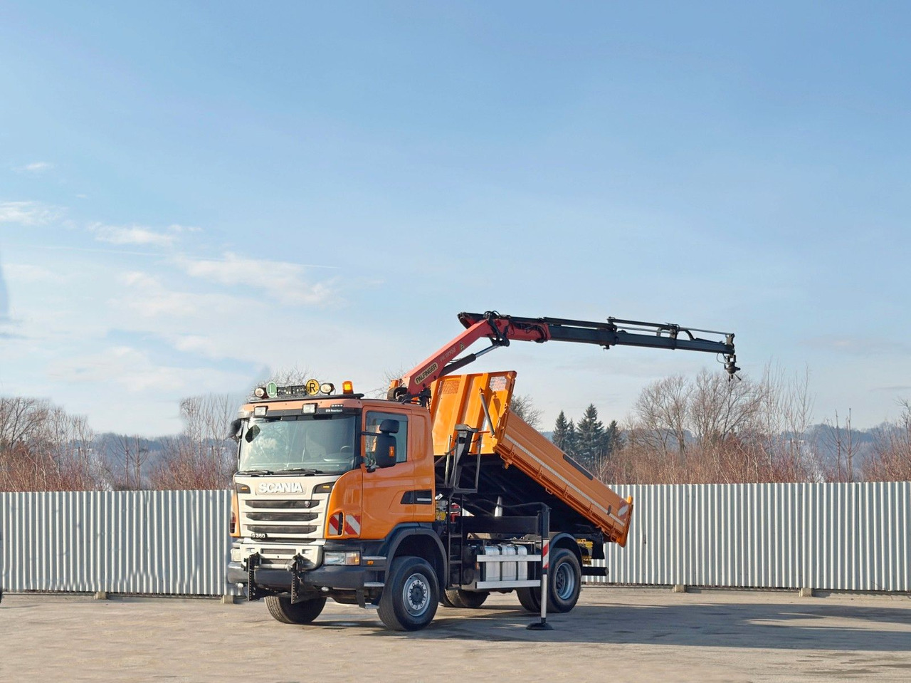 Scania G 360 * KIPPER 4,15m * PALFINGER PK 11002/ 4x4 - Камион с кран: снимка 2 Scania G 360 * KIPPER 4,15m * PALFINGER PK 11002/ 4x4 - Камион с кран: снимка 2