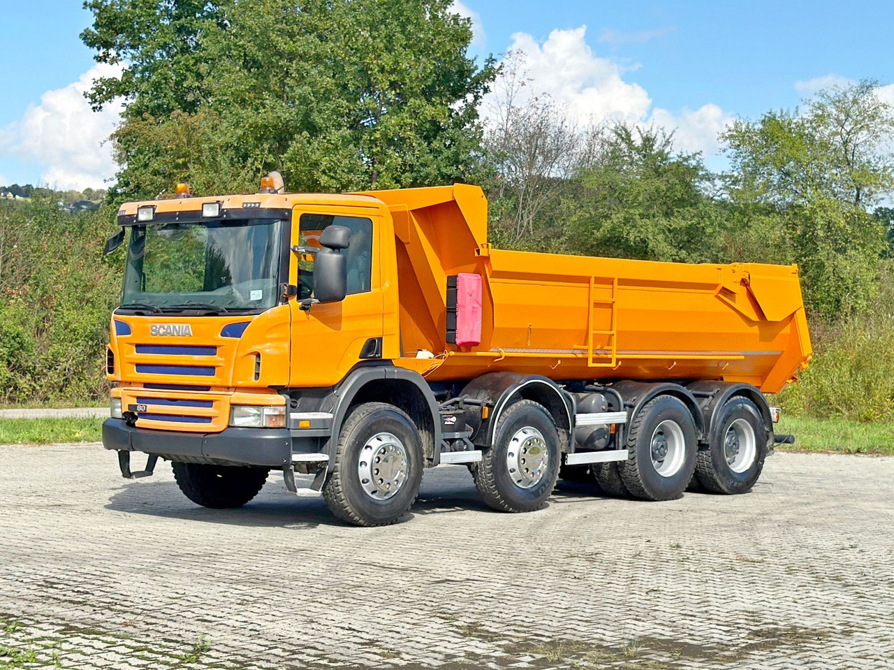 Scania P 380 Kipper * 8x4 * TOPZUSTAND - Самосвал камион: снимка 2 Scania P 380 Kipper * 8x4 * TOPZUSTAND - Самосвал камион: снимка 2