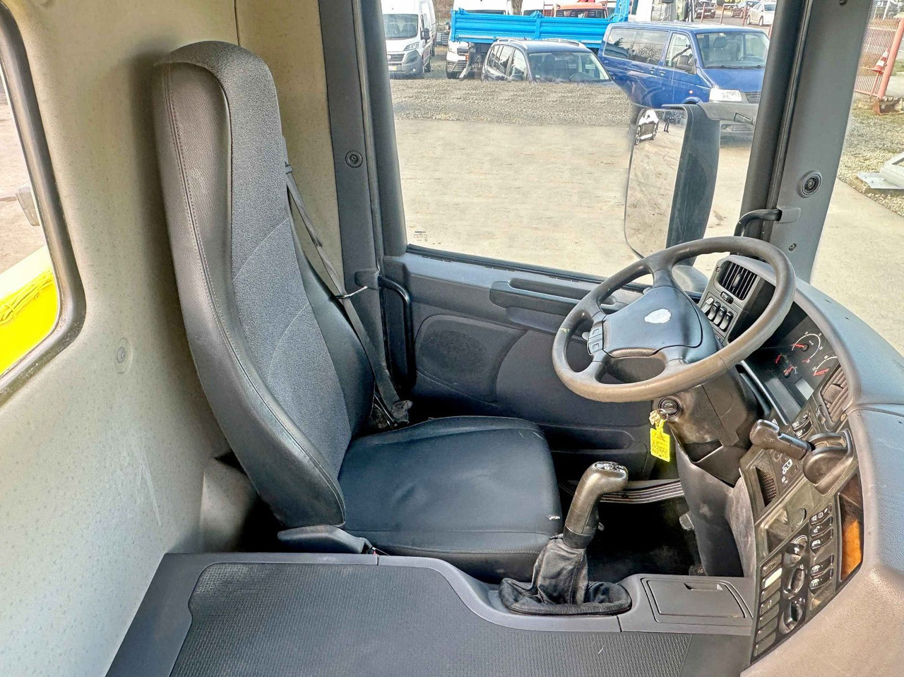 Камион пътна помощ Scania Premium 310 * ABSCHLEPPWAGEN 9,10 m * TOPZUSTAND: снимка 11