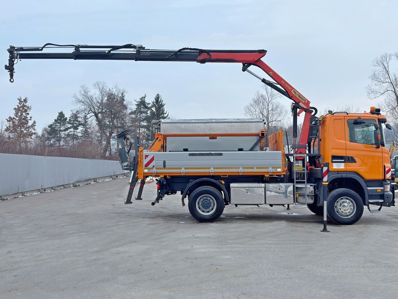 Scania R 420 * PK 11002/FUNK * sandblaste - Самосвал камион, Камион с кран: снимка 5 Scania R 420 * PK 11002/FUNK * sandblaste - Самосвал камион, Камион с кран: снимка 5