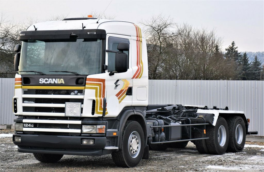 Scania R124 470 Abrollkipper *6x2* Top Zustand ! - Мултилифт с кука камион: снимка 4 Scania R124 470 Abrollkipper *6x2* Top Zustand ! - Мултилифт с кука камион: снимка 4