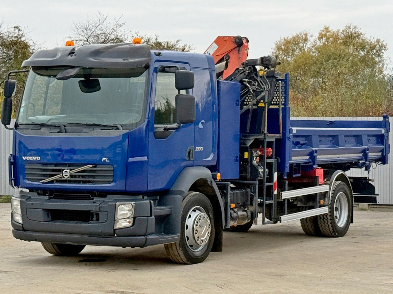 Volvo FL280 KIPPER 4,35m * PALFINGER PK 10000 + FUNK - Самосвал камион, Камион с кран: снимка 4 Volvo FL280 KIPPER 4,35m * PALFINGER PK 10000 + FUNK - Самосвал камион, Камион с кран: снимка 4