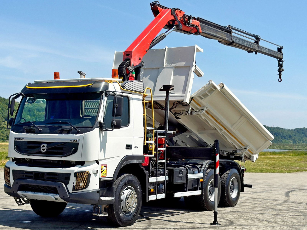Volvo FMX 410 Kipper 4,70m *PK 14002-EH B/FUNK *6x4 - Камион с кран: снимка 3 Volvo FMX 410 Kipper 4,70m *PK 14002-EH B/FUNK *6x4 - Камион с кран: снимка 3