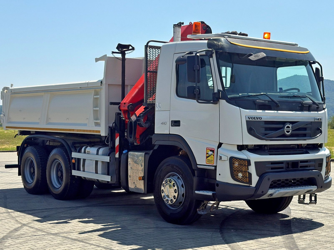Volvo FMX 410 Kipper 4,70m *PK 14002-EH B/FUNK *6x4 - Самосвал камион: снимка 4 Volvo FMX 410 Kipper 4,70m *PK 14002-EH B/FUNK *6x4 - Самосвал камион: снимка 4