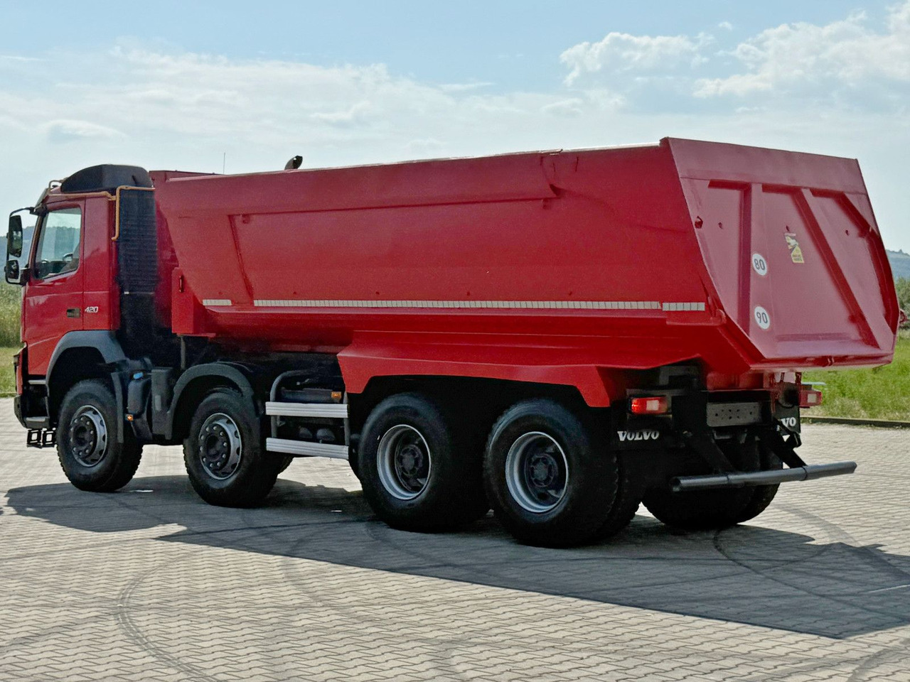 Volvo FMX 420 Kipper * TOPZUSTAND / 8x4 ! - Самосвал камион: снимка 5 Volvo FMX 420 Kipper * TOPZUSTAND / 8x4 ! - Самосвал камион: снимка 5
