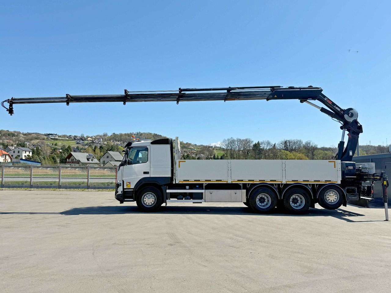 Volvo FMX 460 HIAB X - HIPRO 302 EP - 5 + FUNK/ 8x4 - Камион с кран: снимка 5 Volvo FMX 460 HIAB X - HIPRO 302 EP - 5 + FUNK/ 8x4 - Камион с кран: снимка 5