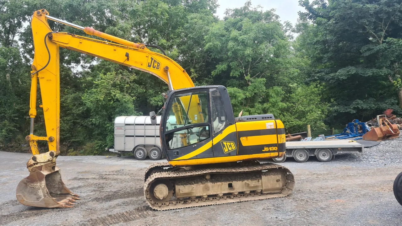 JCB JS 130 - Верижен багер: снимка 2 JCB JS 130 - Верижен багер: снимка 2