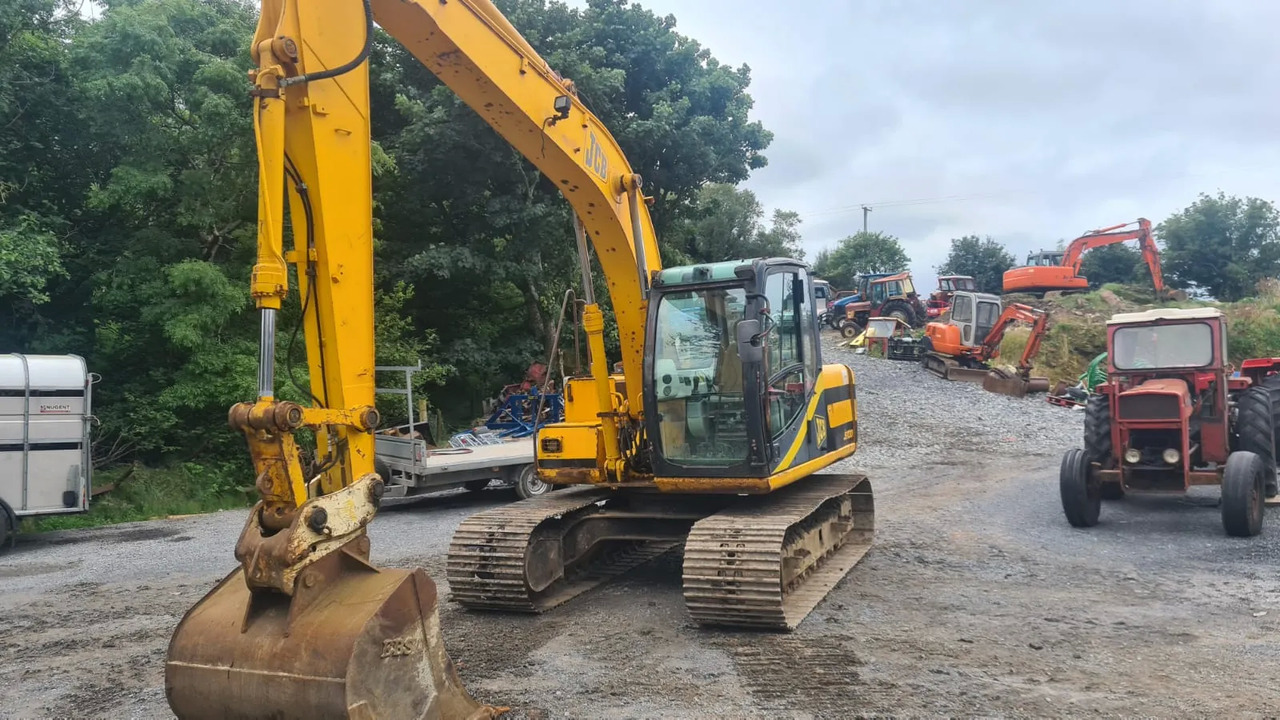 JCB JS 130 - Верижен багер: снимка 4 JCB JS 130 - Верижен багер: снимка 4