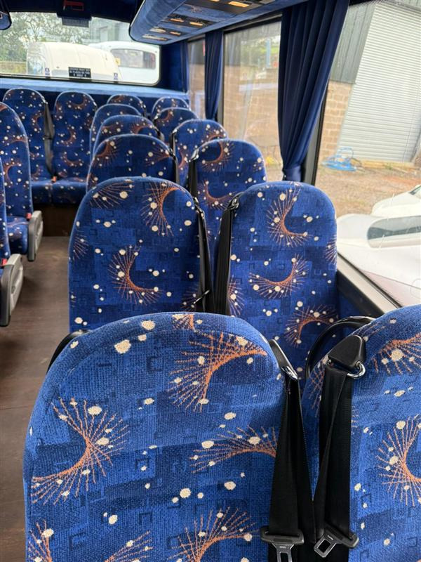 2005 Mercedes 29 seat Plaxton Cheetah minicoach - Микробус, Пътнически бус: снимка 5 2005 Mercedes 29 seat Plaxton Cheetah minicoach - Микробус, Пътнически бус: снимка 5