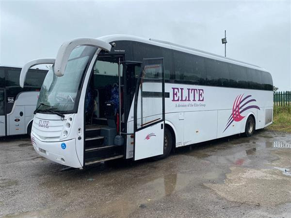 2010 Volvo B9r Caetano Levante Euro 5 70 seater - Туристически автобус: снимка 2 2010 Volvo B9r Caetano Levante Euro 5 70 seater - Туристически автобус: снимка 2