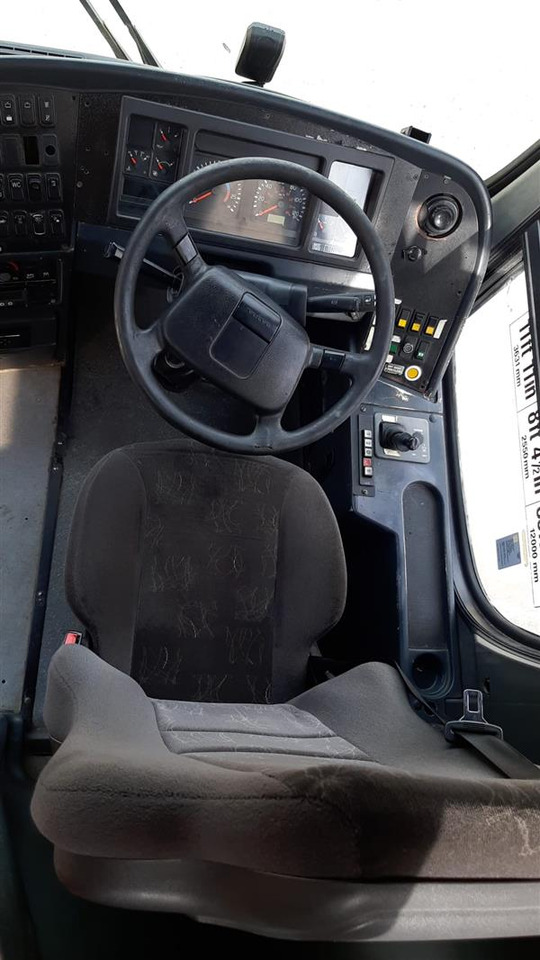 Volvo B12m automatic 70 seater - Туристически автобус: снимка 5 Volvo B12m automatic 70 seater - Туристически автобус: снимка 5