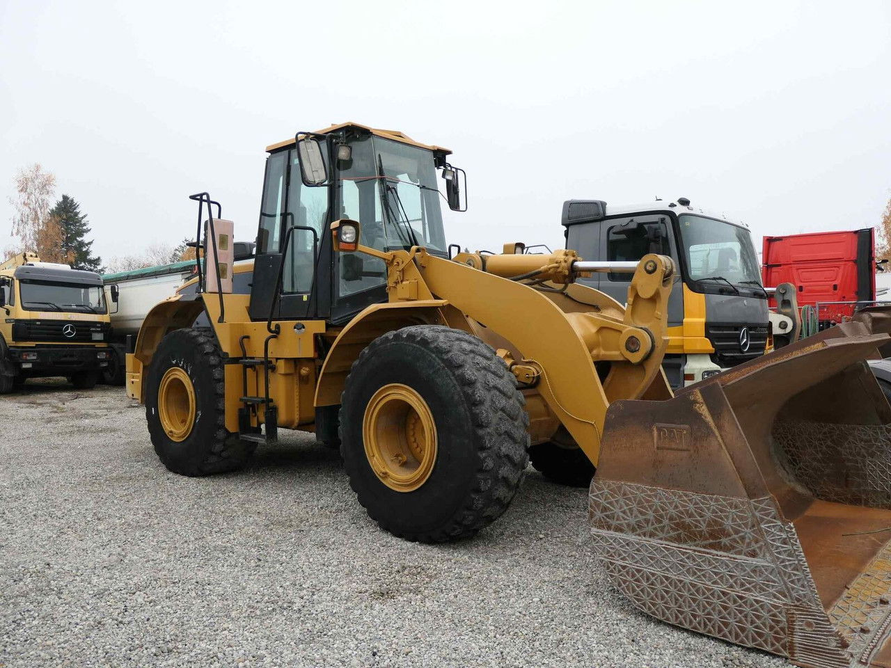 Caterpillar 962G - Колесен товарач: снимка 2 Caterpillar 962G - Колесен товарач: снимка 2
