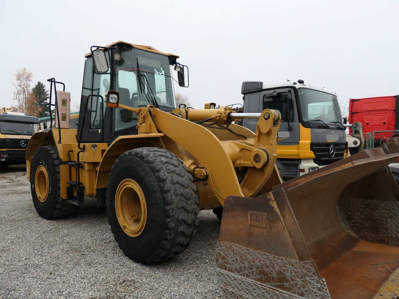 Caterpillar 962G - Колесен товарач: снимка 1 Caterpillar 962G - Колесен товарач: снимка 1