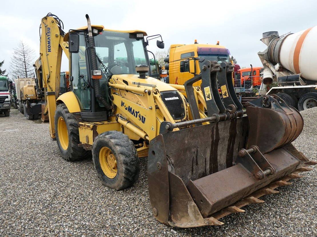 Komatsu WB 97-5 - Багер-товарач: снимка 3 Komatsu WB 97-5 - Багер-товарач: снимка 3