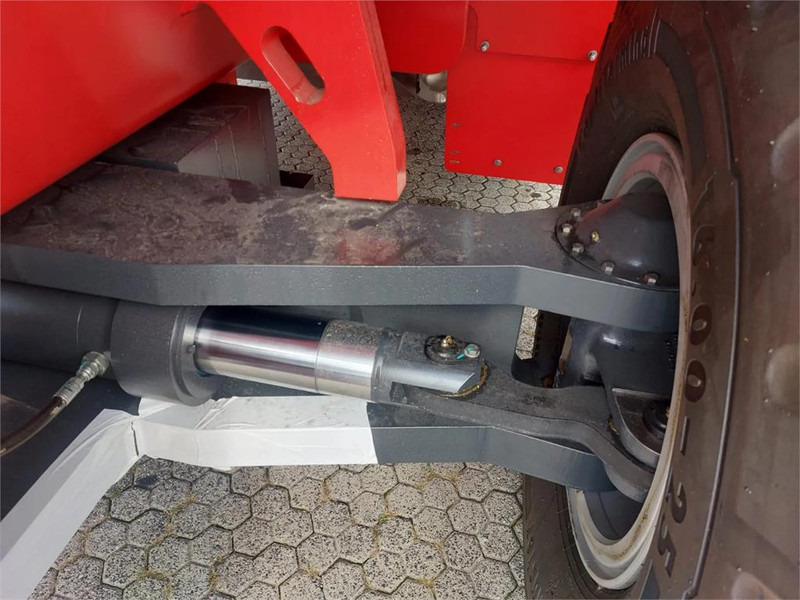 Лизинг на Kalmar DCG330-12 Kalmar DCG330-12: снимка 16