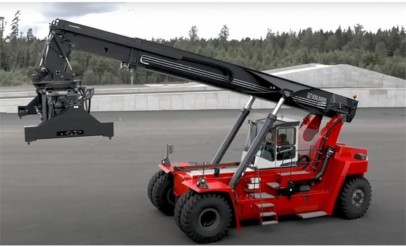 Kalmar DRU450-62S5 - Ричстакер: снимка 4 Kalmar DRU450-62S5 - Ричстакер: снимка 4