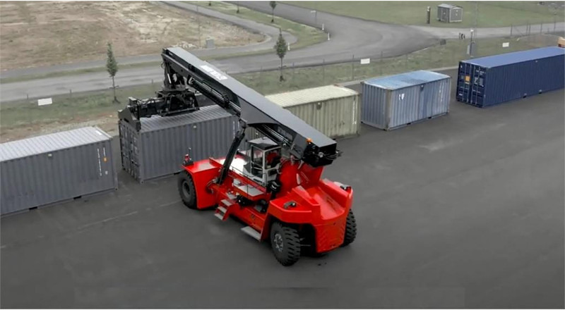 Kalmar DRU450-62S5 - Ричстакер: снимка 2 Kalmar DRU450-62S5 - Ричстакер: снимка 2