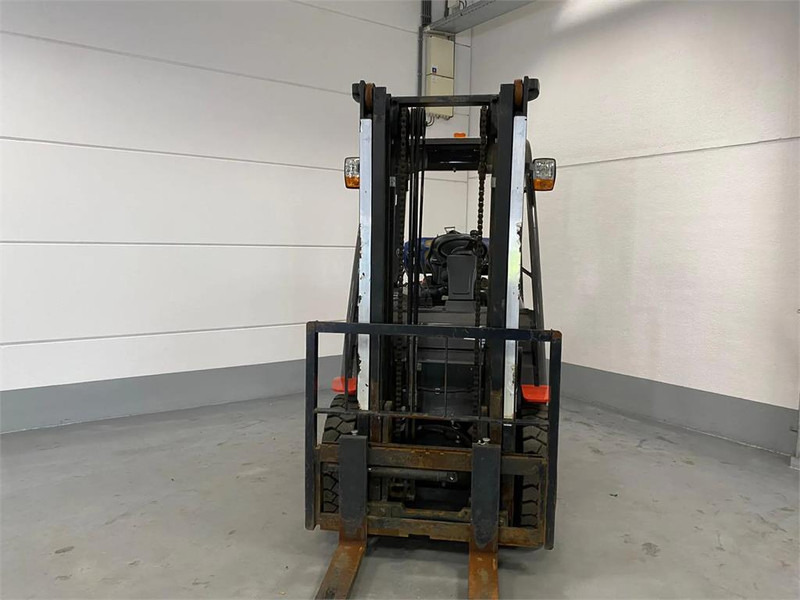 Manitou MI25G - Газокар: снимка 4 Manitou MI25G - Газокар: снимка 4