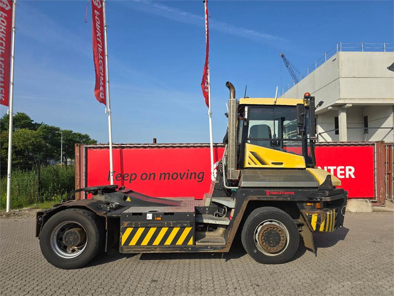 Terberg RT223 4x4 - Терминален влекач: снимка 3 Terberg RT223 4x4 - Терминален влекач: снимка 3