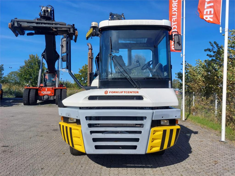 Terberg TT223 - Терминален влекач: снимка 5 Terberg TT223 - Терминален влекач: снимка 5
