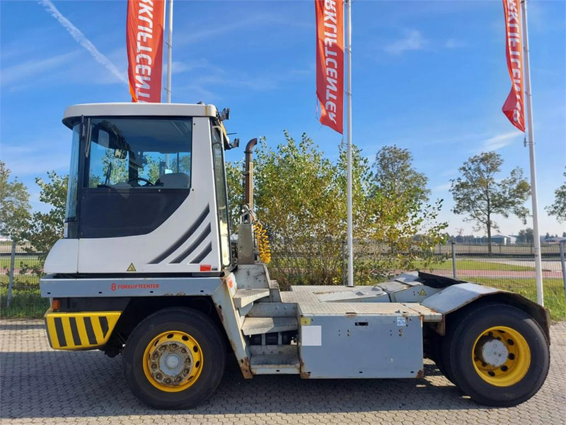 Terberg TT223 - Терминален влекач: снимка 4 Terberg TT223 - Терминален влекач: снимка 4