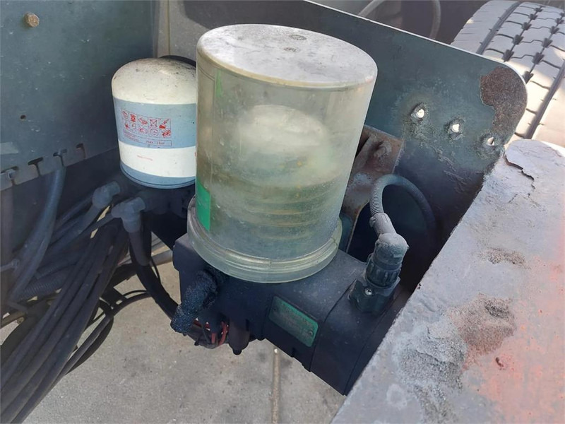 Терминален влекач Terberg YT182: снимка 10 Терминален влекач Terberg YT182: снимка 10