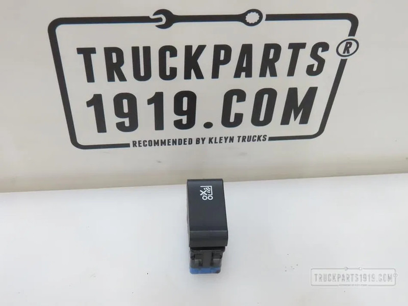 DAF 1832322 Schakelaar - Табло за Камион: снимка 1 DAF 1832322 Schakelaar - Табло за Камион: снимка 1