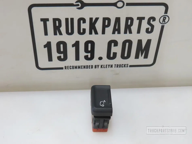 DAF 1832326 Schakelaar DAF - Табло за Камион: снимка 1 DAF 1832326 Schakelaar DAF - Табло за Камион: снимка 1