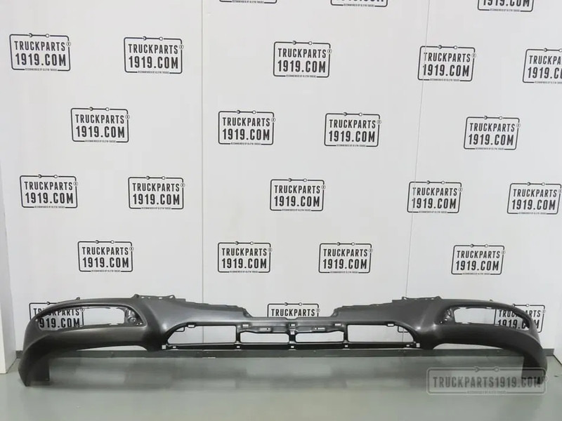 DAF 1953385 Bumper 106 - Броня за Камион: снимка 1 DAF 1953385 Bumper 106 - Броня за Камион: снимка 1