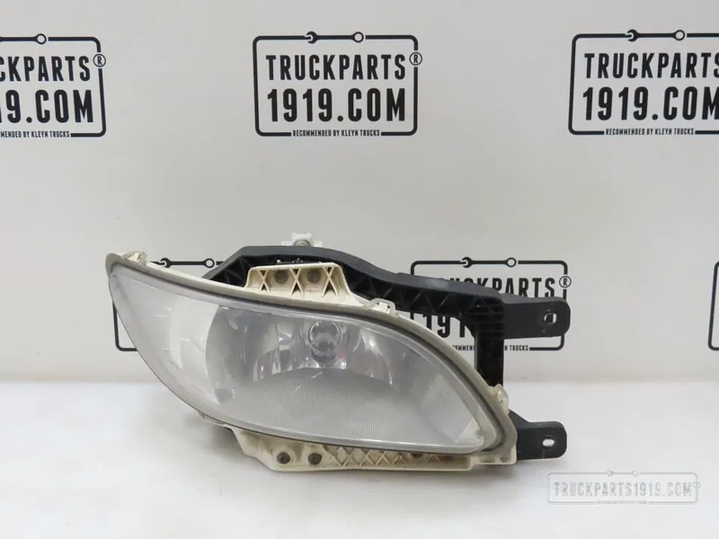 DAF 2032706 Lighting Mistlamp Re. - Фар срещу мъгла за Камион: снимка 1 DAF 2032706 Lighting Mistlamp Re. - Фар срещу мъгла за Камион: снимка 1