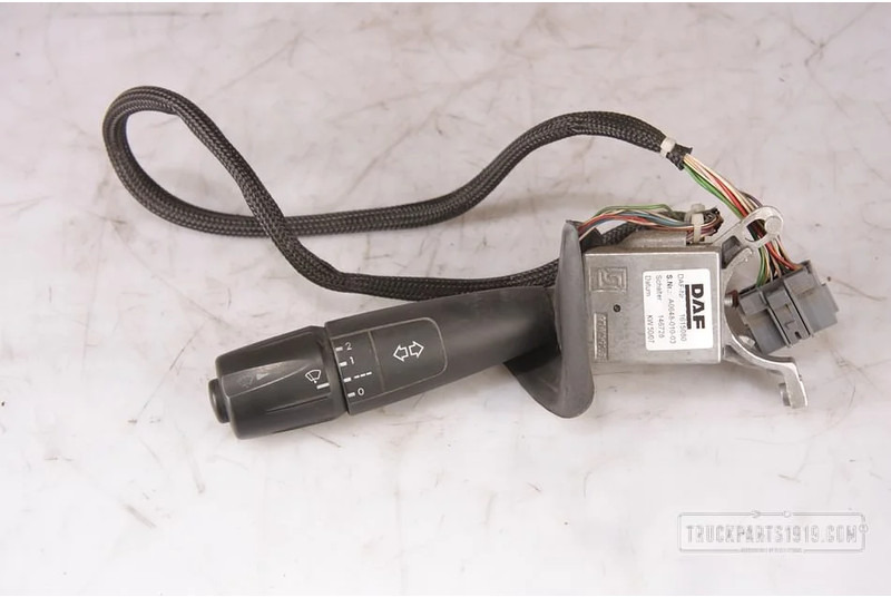 DAF Electrical System Stuurkolom schak. wissers DAF - Превключвател на кормилната колона за Камион: снимка 1 DAF Electrical System Stuurkolom schak. wissers DAF - Превключвател на кормилната колона за Камион: снимка 1