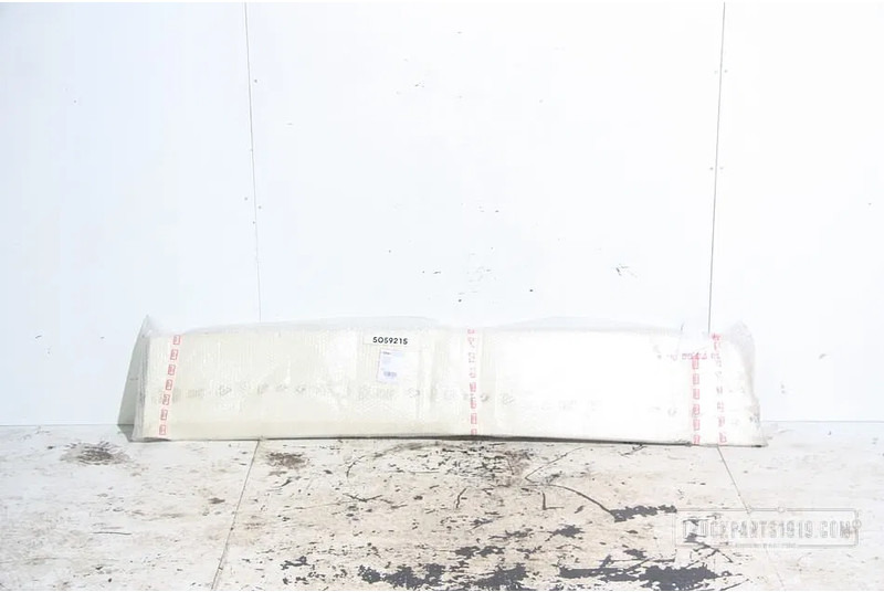 Iveco 5801735398 Zijspoiler links - Аеродинамика/ Спойлер за Камион: снимка 1 Iveco 5801735398 Zijspoiler links - Аеродинамика/ Спойлер за Камион: снимка 1