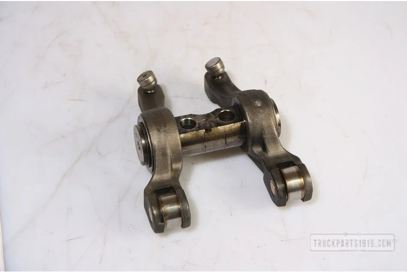 MAN Engines & Parts D2066 Tuimelaarset Used - Глава на блока за Камион: снимка 1 MAN Engines & Parts D2066 Tuimelaarset Used - Глава на блока за Камион: снимка 1