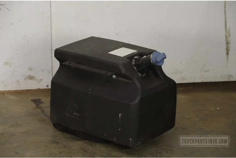 MAN Exhaust System AdBlue Tank 40L. - Резервоар за AdBlue за Камион: снимка 1 MAN Exhaust System AdBlue Tank 40L. - Резервоар за AdBlue за Камион: снимка 1
