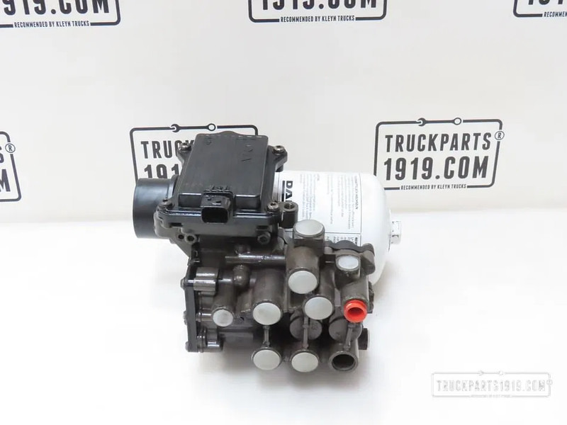 DAF 1973210 Luchtdroger unit DAF - Резервни части за Камион: снимка 2 DAF 1973210 Luchtdroger unit DAF - Резервни части за Камион: снимка 2