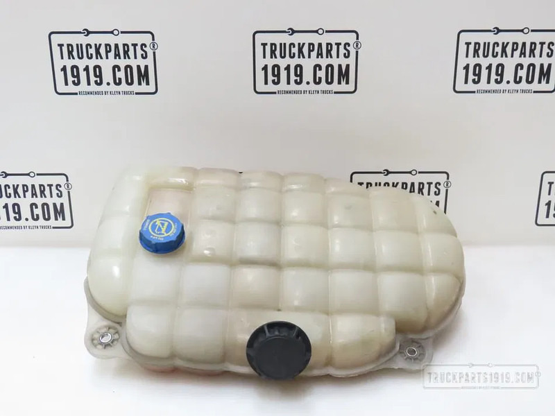 Volvo 22821828 | Koelexpansievat FM - Разширителен съд за Камион: снимка 1 Volvo 22821828 | Koelexpansievat FM - Разширителен съд за Камион: снимка 1