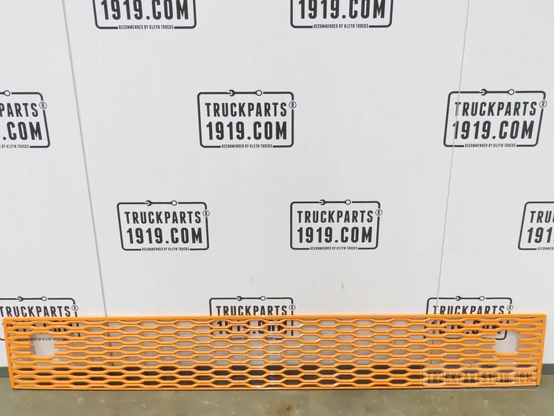 Volvo 23835186 Grille plaat FH5 - Капо за Камион: снимка 1 Volvo 23835186 Grille plaat FH5 - Капо за Камион: снимка 1
