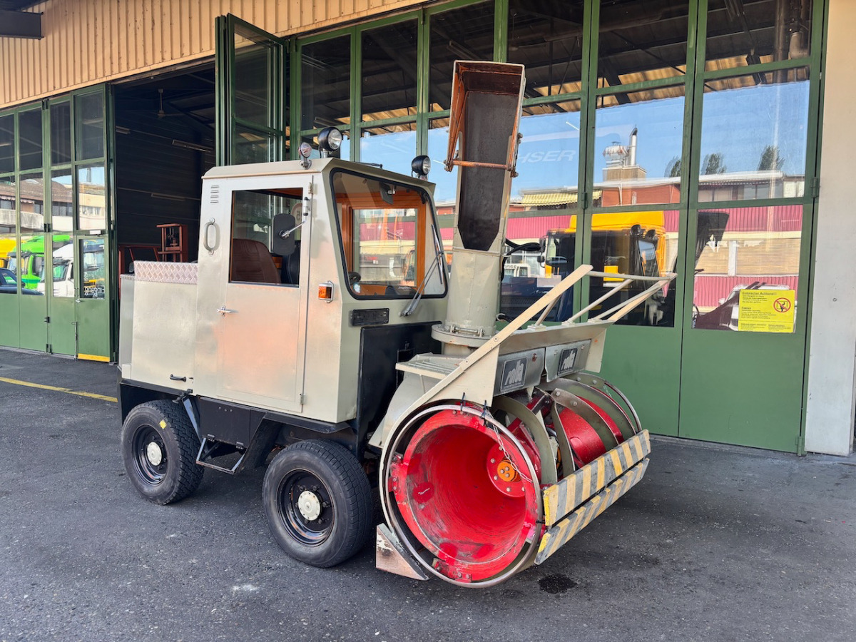 Marke Rolba R200 - Комунална/ Специална техника: снимка 1 Marke Rolba R200 - Комунална/ Специална техника: снимка 1