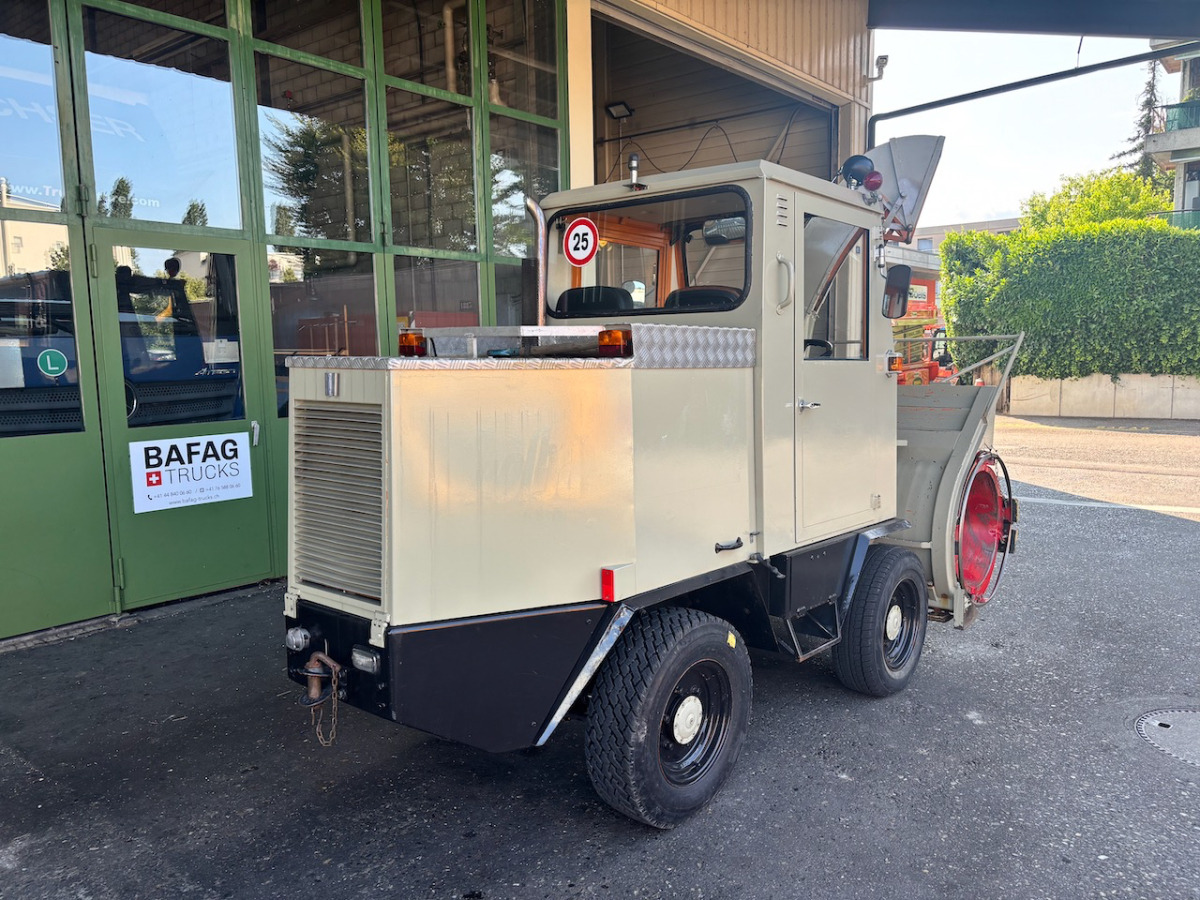 Marke Rolba R200 - Комунална/ Специална техника: снимка 5 Marke Rolba R200 - Комунална/ Специална техника: снимка 5