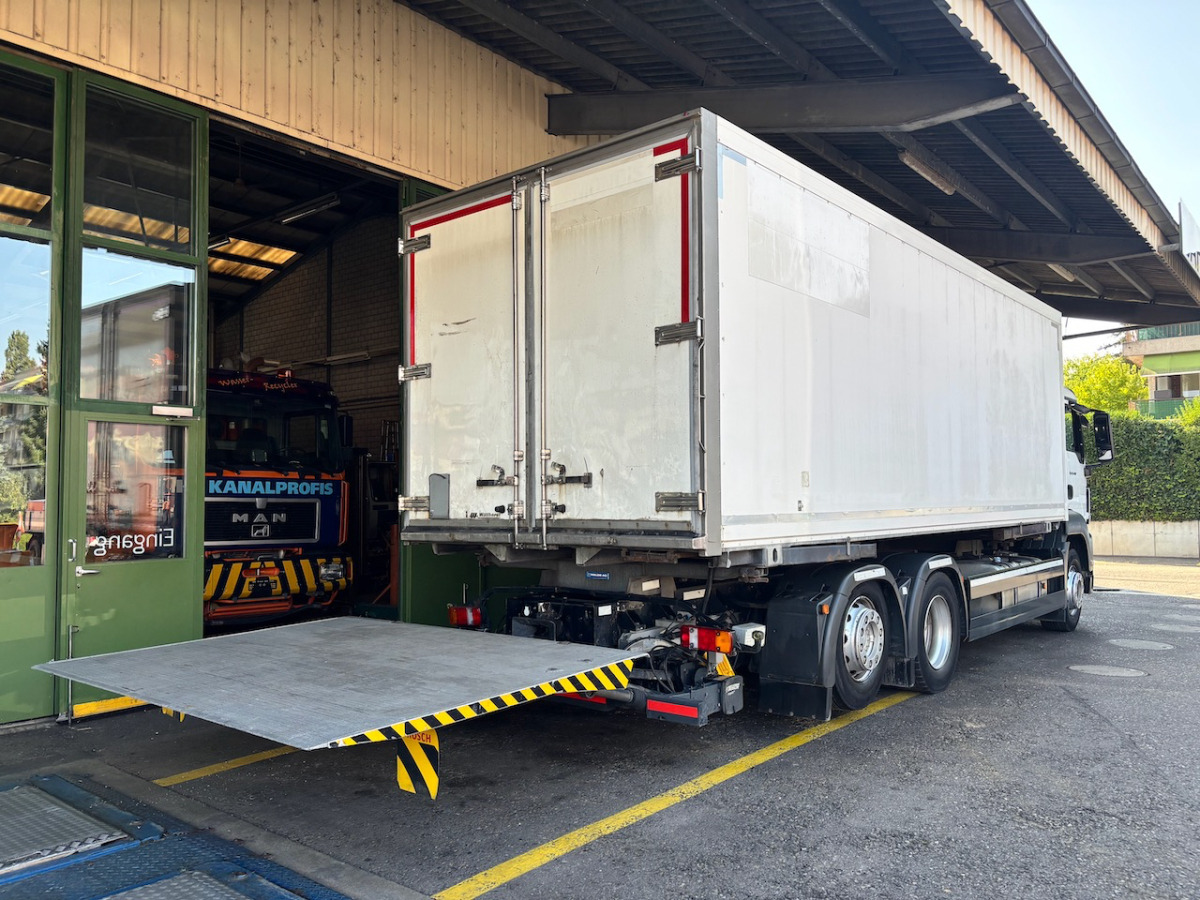 MAN TGS 26.400 ADR BDF - Контейнеровоз/ Сменна каросерия камион: снимка 5 MAN TGS 26.400 ADR BDF - Контейнеровоз/ Сменна каросерия камион: снимка 5