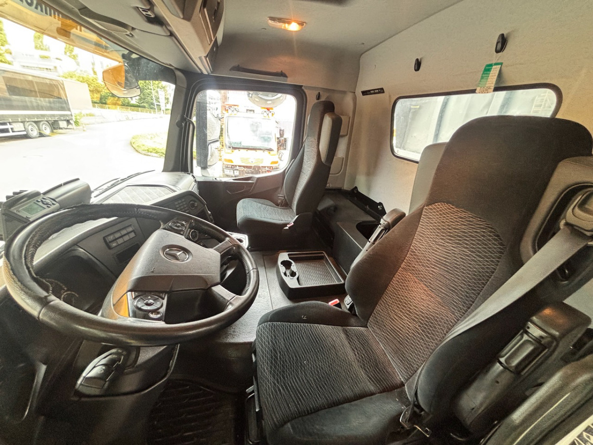 MERCEDES Arocs 3251 - Самосвал камион: снимка 4 MERCEDES Arocs 3251 - Самосвал камион: снимка 4