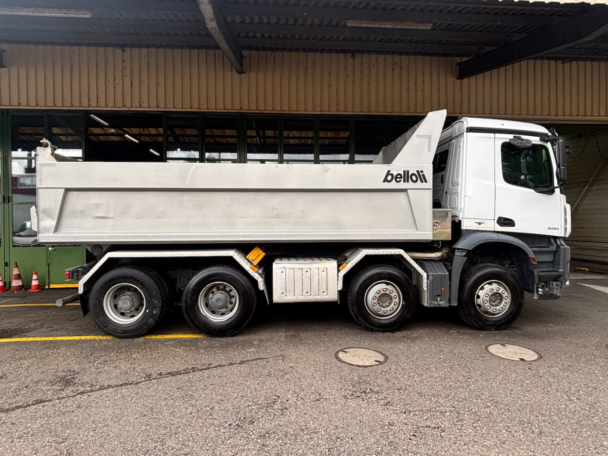 Самосвал камион MERCEDES Arocs 3251: снимка 10 Самосвал камион MERCEDES Arocs 3251: снимка 10