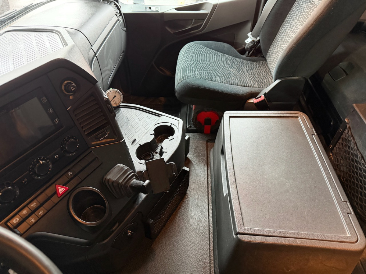 MERCEDES Arocs 4451 - Самосвал камион: снимка 5 MERCEDES Arocs 4451 - Самосвал камион: снимка 5