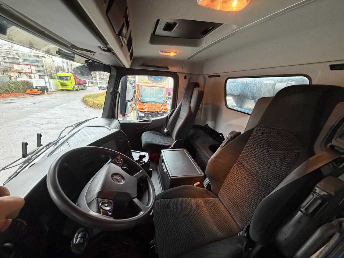 MERCEDES Arocs 4451 - Самосвал камион: снимка 4 MERCEDES Arocs 4451 - Самосвал камион: снимка 4